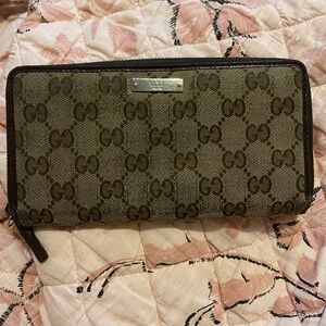 Gucci Brown and Tan Wallet